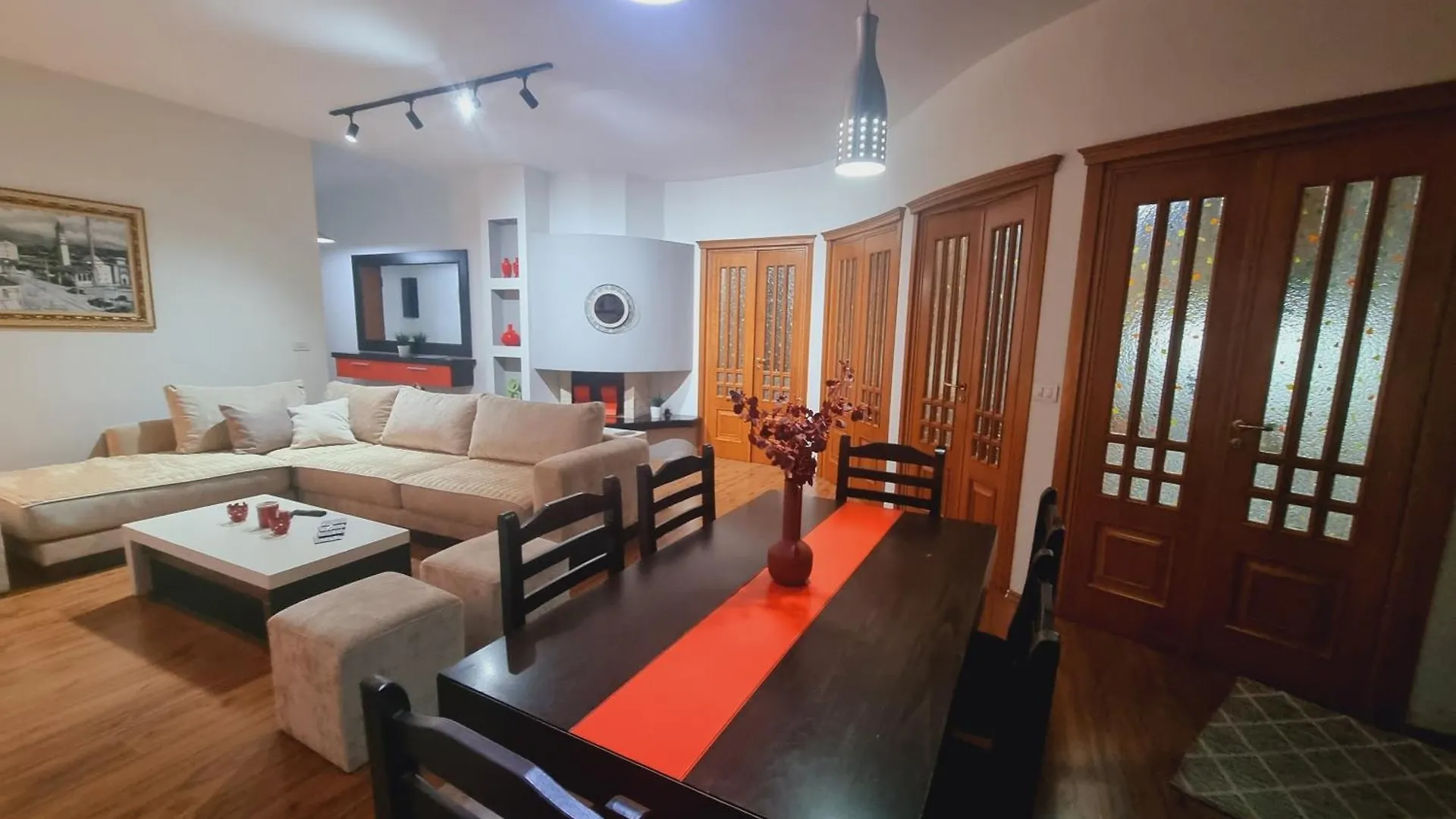 Grand Central Apartment Lth Tirana 0*,